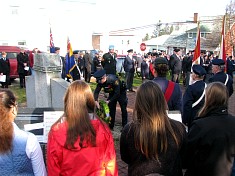 2015
												11 11 Cenotaph, Lion's Head (13a).JPG